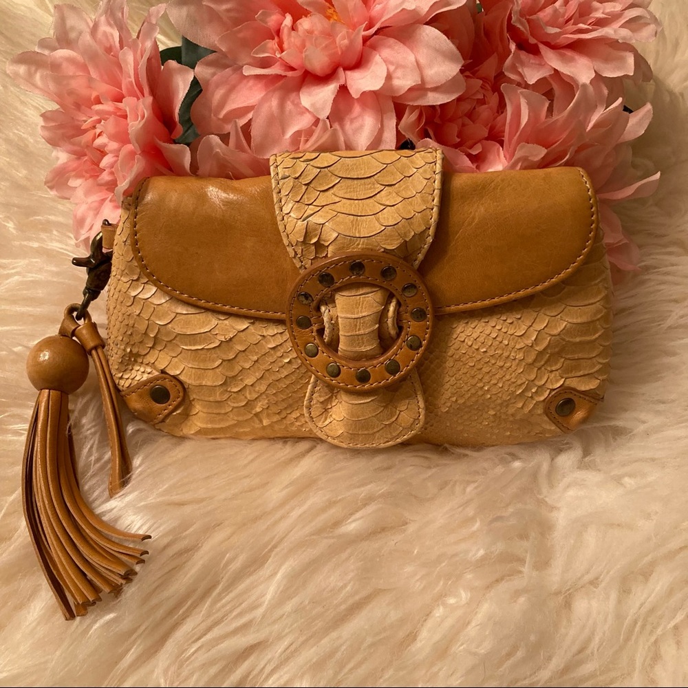 Babee D Clutch Purse Tan Yellow Snakeskin Bundle - Picture 4 of 13
